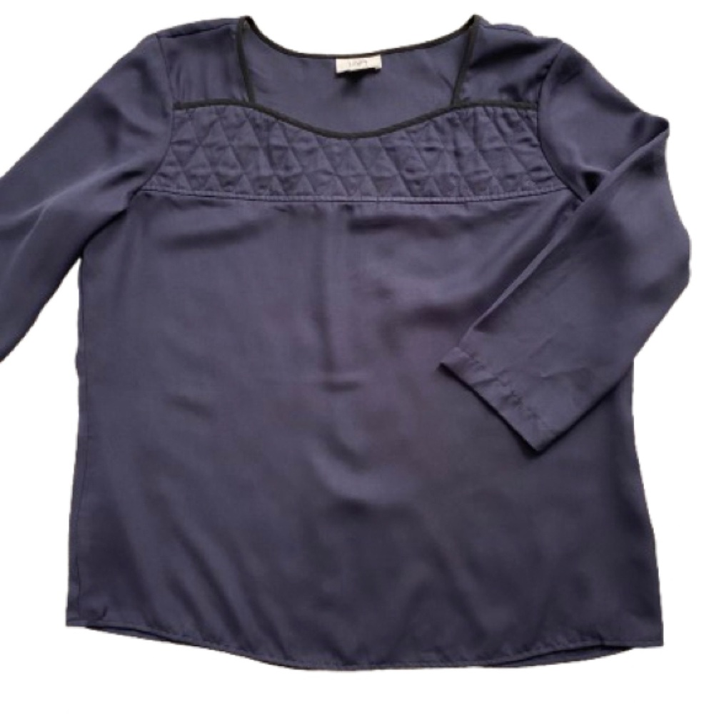 Women’s LOFT Navy Blouse
